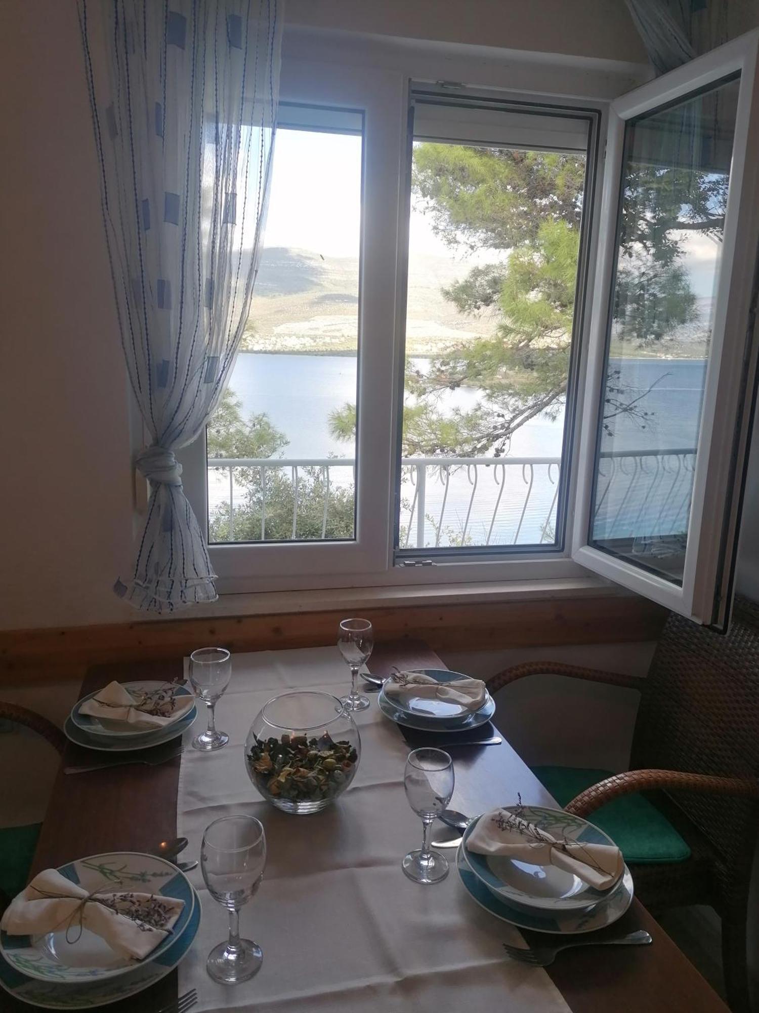 Apartman Volarevic Donji Karin Экстерьер фото