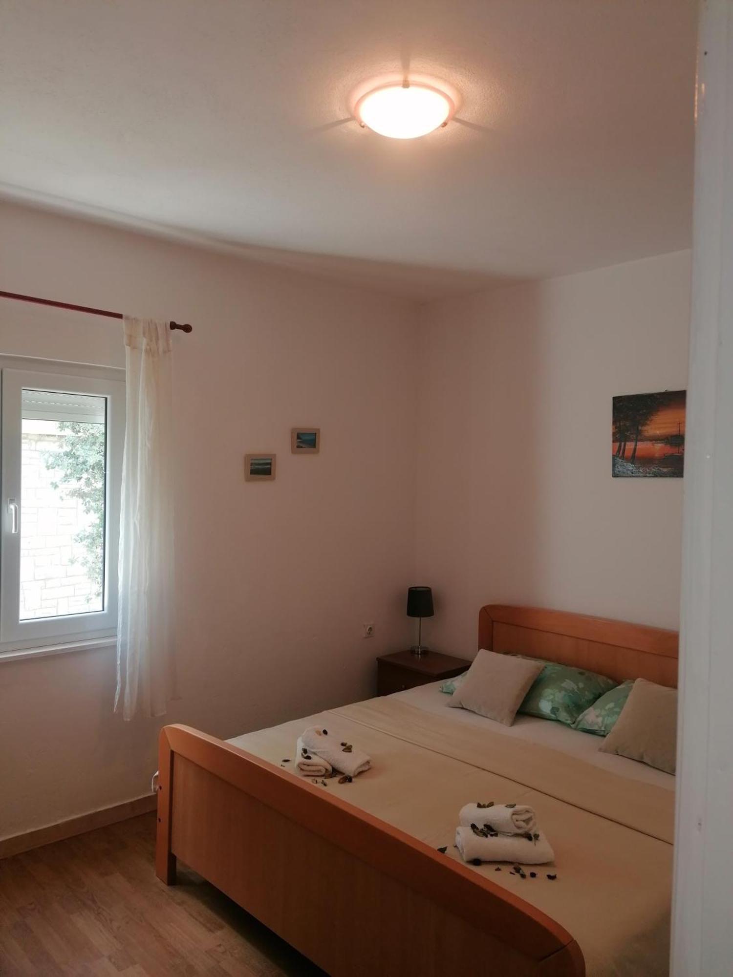 Apartman Volarevic Donji Karin Экстерьер фото